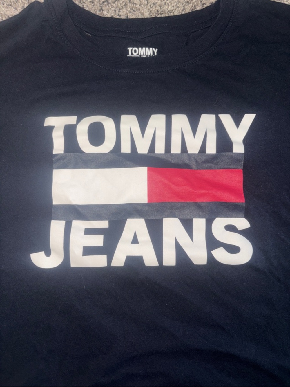 Tommy Hilfiger Crop Top - Picture 2 of 6